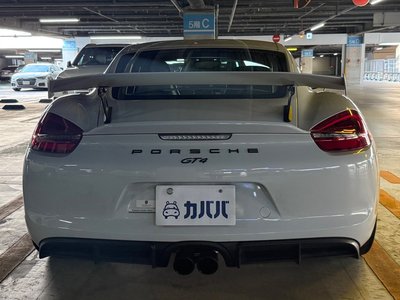 PORSCHE CAYMAN GT4 - 4