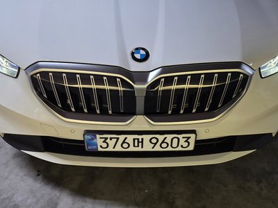 صورة 4 لـ 2024 BMW 5 SERIES