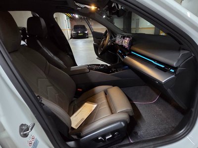 صورة مصغرة 12 لـ 2024 BMW 5 SERIES