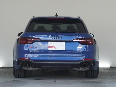 AUDI RS4 AVANT - 7