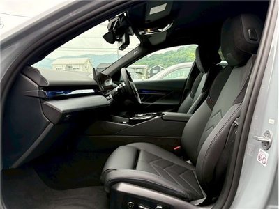 2024 BMW 5 SERIES — миниатюра 11