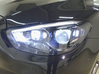 MERCEDES-BENZ E-CLASS - 3