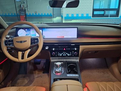 GENESIS G80 (RG3) - 9