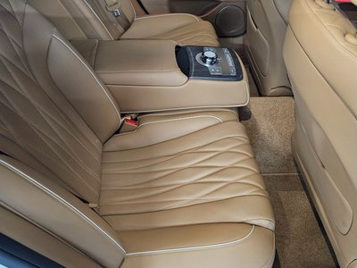 GENESIS G80 (RG3) - 10