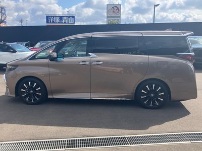 TOYOTA ALPHARD - 8