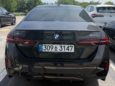 BMW 5 SERIES - 3
