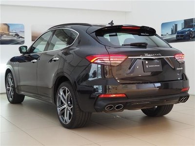 2023 Maserati LEVANTE thumbnail 30