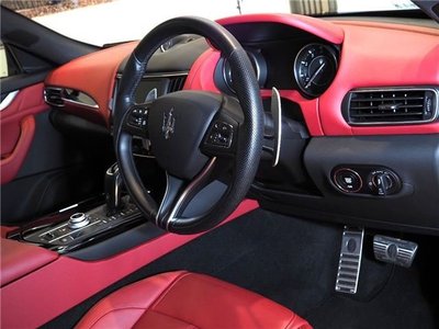 2023 Maserati LEVANTE thumbnail 20