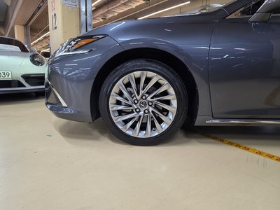 2025 Lexus ES 照片 6