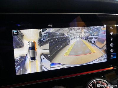 MERCEDES-BENZ GT AMG - 10