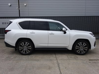 LEXUS LX - 7