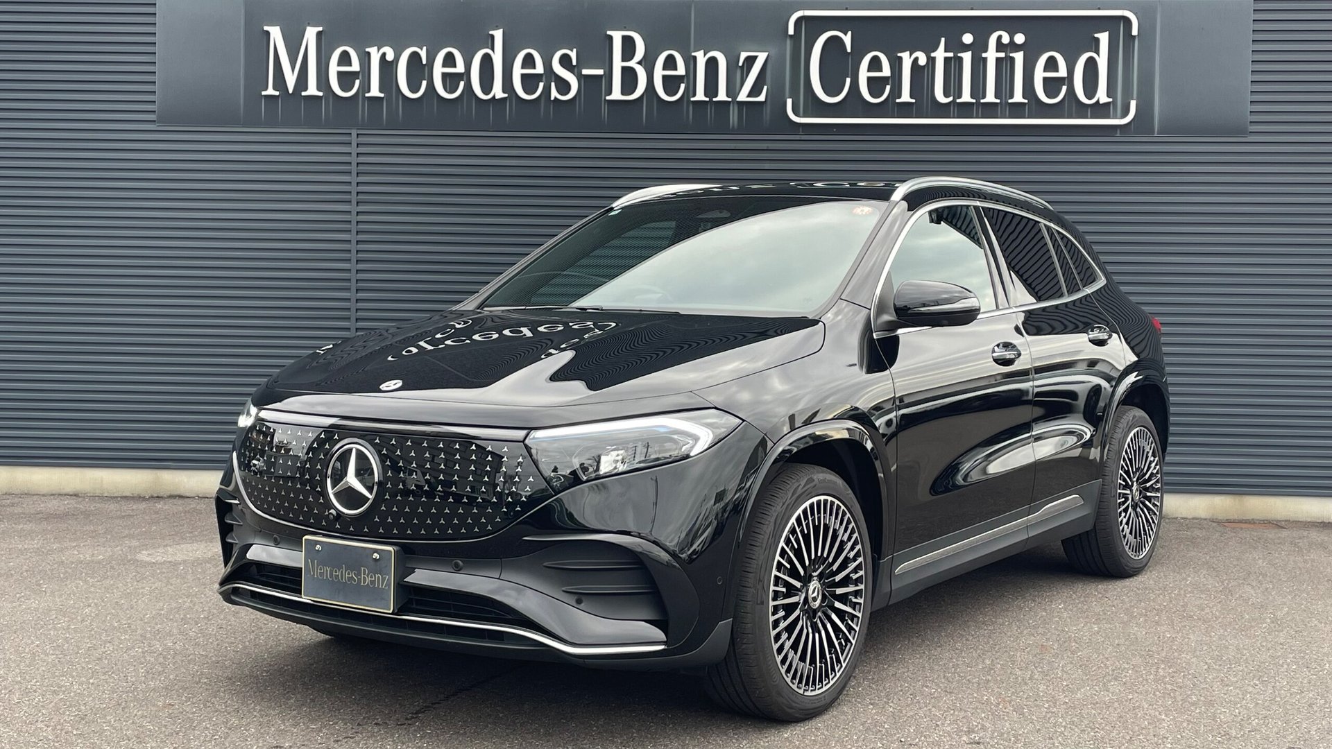 MERCEDES-BENZ EQA - View 1