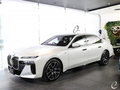 BMW 7 SERIES - 6