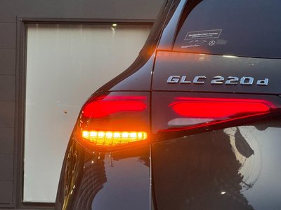 MERCEDES-BENZ GLC - 10