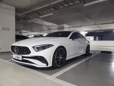 MERCEDES-BENZ CLS