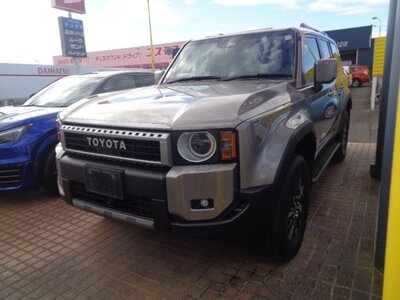 TOYOTA LAND CRUISER 250