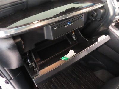 2021 Toyota ALPHARD — миниатюра 25