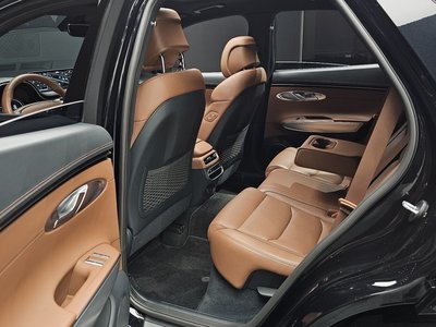 2021 Genesis GV70 thumbnail 18
