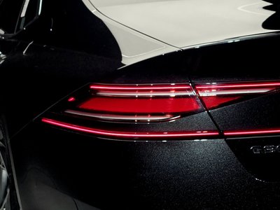 صورة 10 لـ 2023 Genesis G90 (RS4)