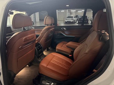 2025 BMW X7 缩略图 13