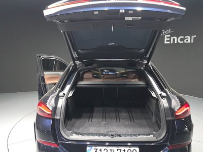 2025 BMW X6 缩略图 26