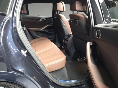 2025 BMW X6 缩略图 18