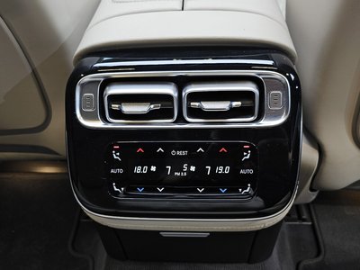 صورة مصغرة 24 لـ 2021 Mercedes-BENZ S-CLASS
