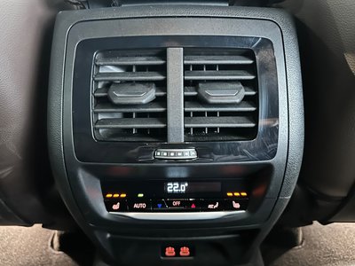 2024 BMW X4 — миниатюра 17