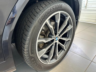 2024 BMW X4 — миниатюра 41