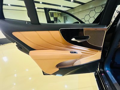 صورة مصغرة 55 لـ 2025 Lexus LS