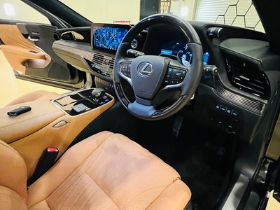 صورة مصغرة 28 لـ 2025 Lexus LS