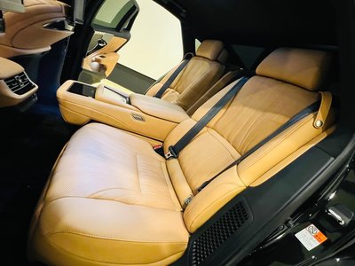 صورة مصغرة 56 لـ 2025 Lexus LS