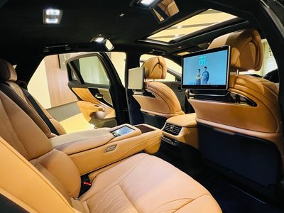 صورة مصغرة 48 لـ 2025 Lexus LS