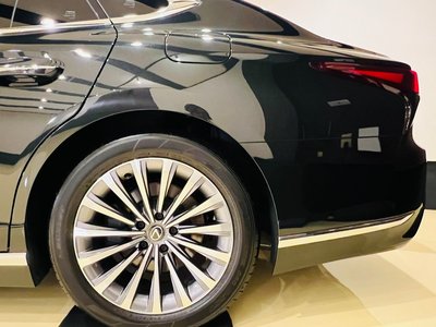 صورة مصغرة 23 لـ 2025 Lexus LS