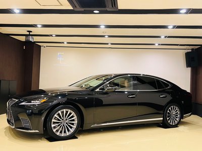 صورة 5 لـ 2025 Lexus LS