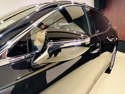 صورة مصغرة 21 لـ 2025 Lexus LS