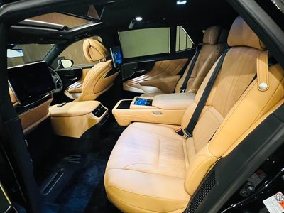 صورة مصغرة 67 لـ 2025 Lexus LS