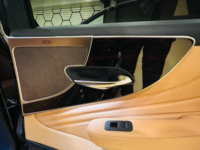 صورة مصغرة 47 لـ 2025 Lexus LS