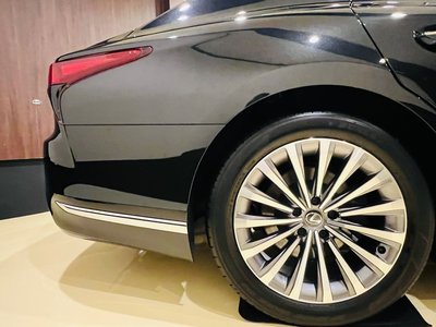 صورة مصغرة 24 لـ 2025 Lexus LS