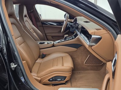 صورة مصغرة 17 لـ 2023 Porsche PANAMERA