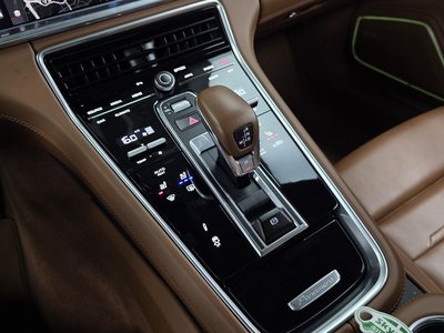 صورة مصغرة 12 لـ 2023 Porsche PANAMERA