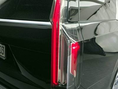 CADILLAC ESCALADE - 10