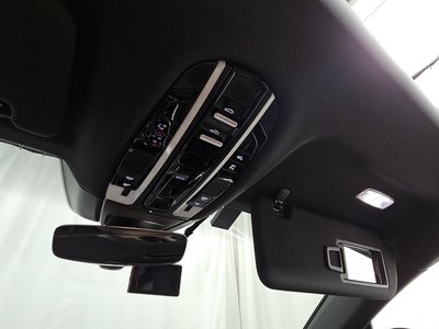 2018 Porsche PANAMERA — миниатюра 27