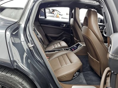 2018 Porsche PANAMERA — миниатюра 18