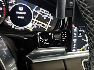 2018 Porsche PANAMERA — миниатюра 30