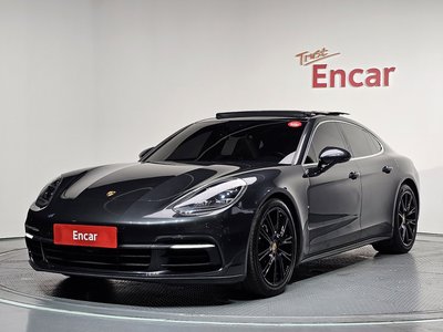 صورة 1 لـ 2018 Porsche PANAMERA