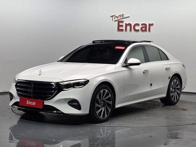 MERCEDES-BENZ E-CLASS - 3