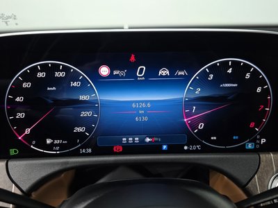 MERCEDES-BENZ E-CLASS - 9