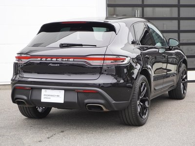 PORSCHE MACAN - 3
