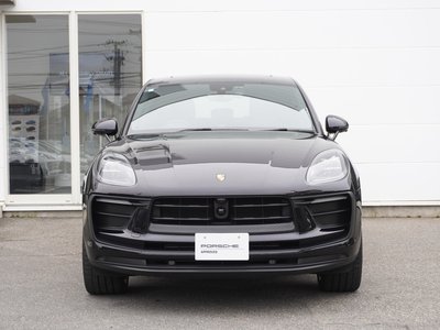PORSCHE MACAN - 6